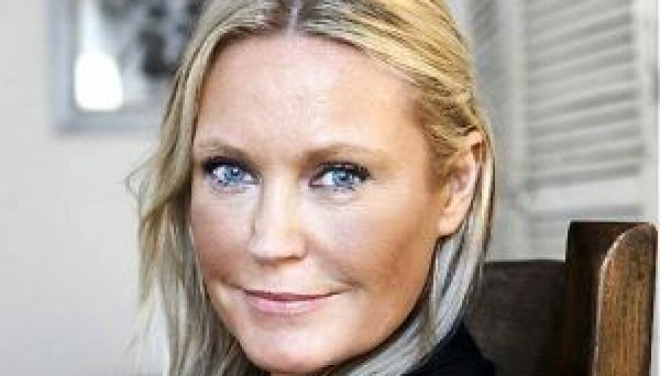 Amalies mor er træt af at blive medlem af grupper, som ikke har hendes interesse. (Foto: TV3)