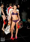 Simone var ikke i tvivl om, hvad hun skulle svare, da hun fik et tilbud om at gå catwalk som undertøjsmodel i weekenden.
