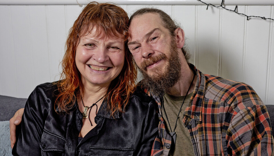 Sanne mødte sin kæreste, Niels
Lindkvist, 41, for tre år siden
igennem Facebook-gruppen ”Friluftsliv Sjælland”. – Jeg blev bare
forelsket i, hvordan hun er som
person. Åben og ærlig. Hun kalder en spade for en spade. Så det
var egentlig meget nemt, da vi
lige fandt ud af det, griner Niels.