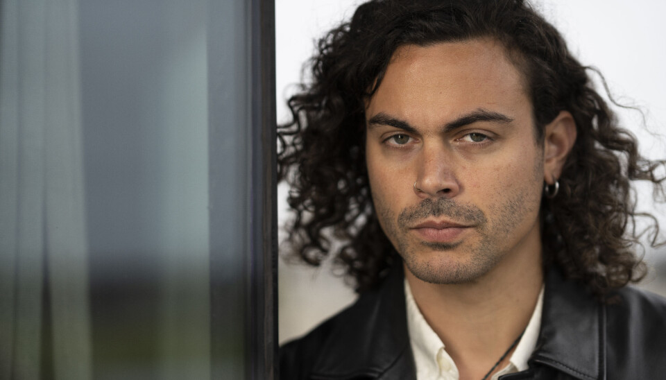 Alex Vargas står bag hits som 'Shackled Up' og 'Solid Ground'.