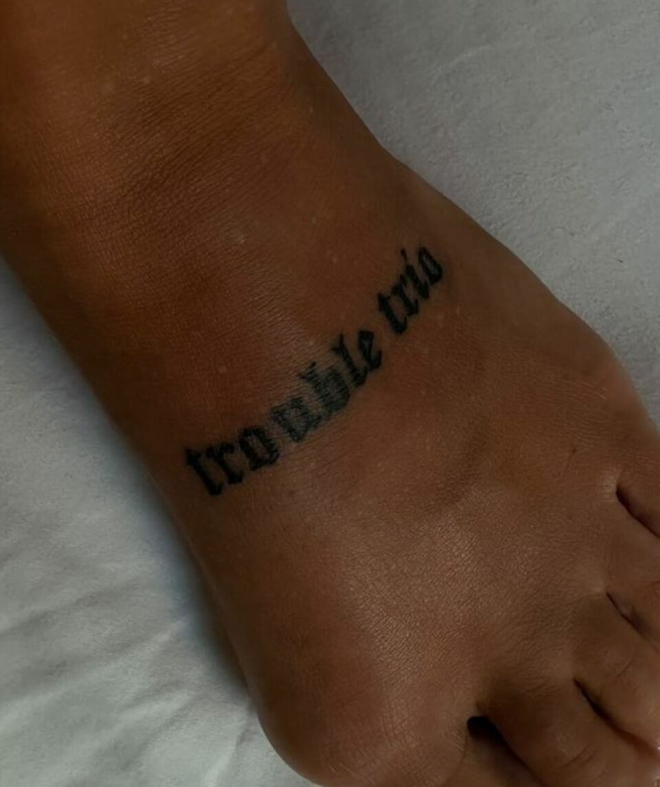 Billede 3 - Anna Senecas fod med den nye tatovering.