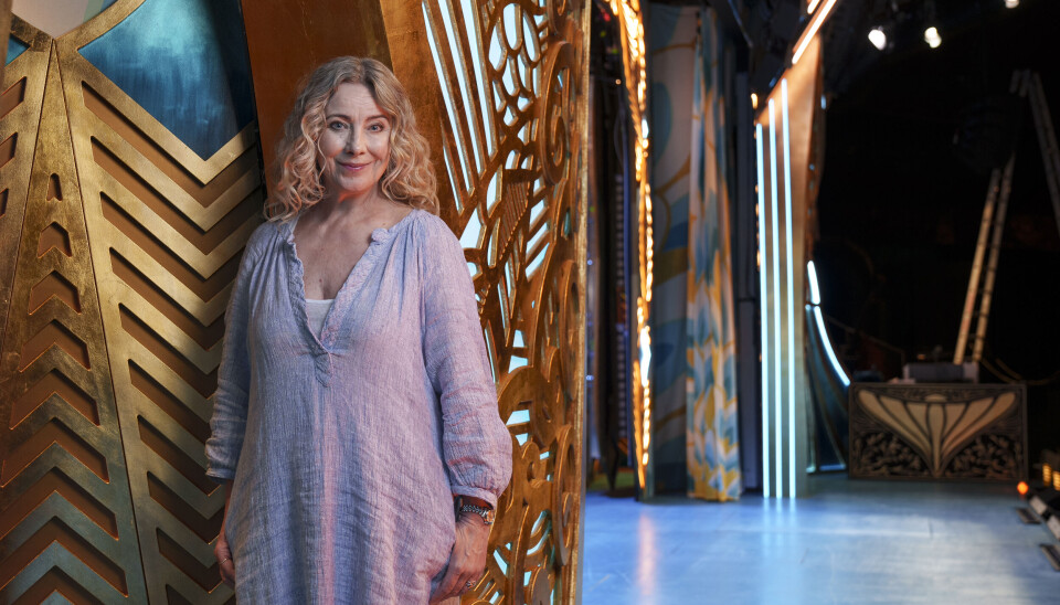 Joy i Cirkusrevyens
nye, flotte
scenografi,
der som det
første varsler nye tider
for publikum
i teltet.