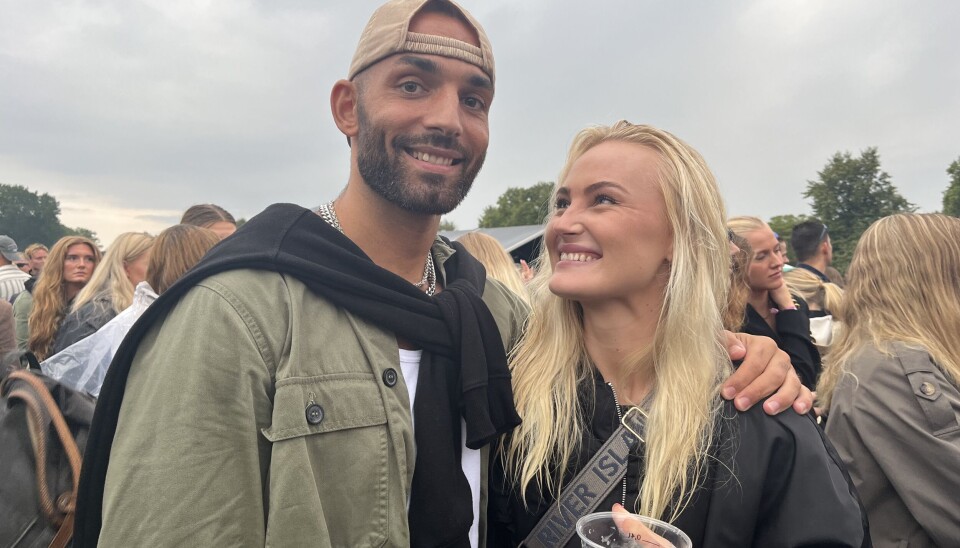 Rasmus Kamaei Pedersen og kæresten Sarah på AiasSound.