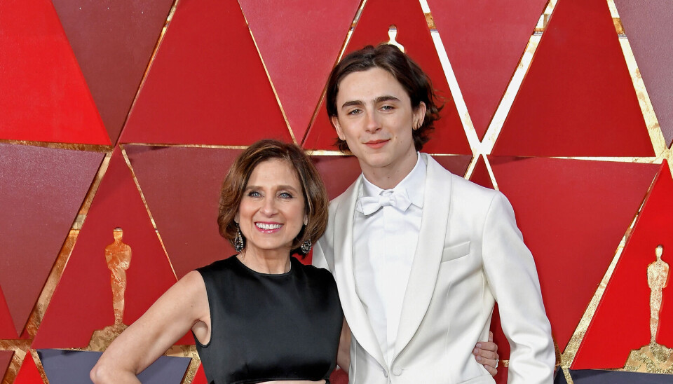 Timothée
Chalamet
blev i 2018
nomineret til
bedste skuespiller for sin
rolle i ”Call
Me by Your
Name”. På
den røde
løber havde
han taget sin
mor med som
ledsager.