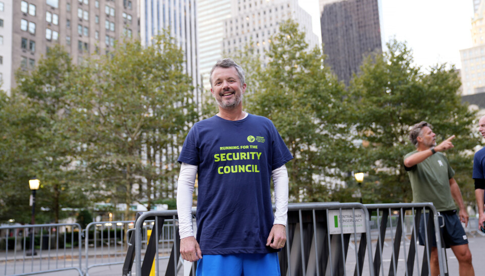 Da han havde fået pusten
igen efter løbeturen, var
en smilende Frederik klar
til at tage hul på en mødeplan, der var tæt pakket.