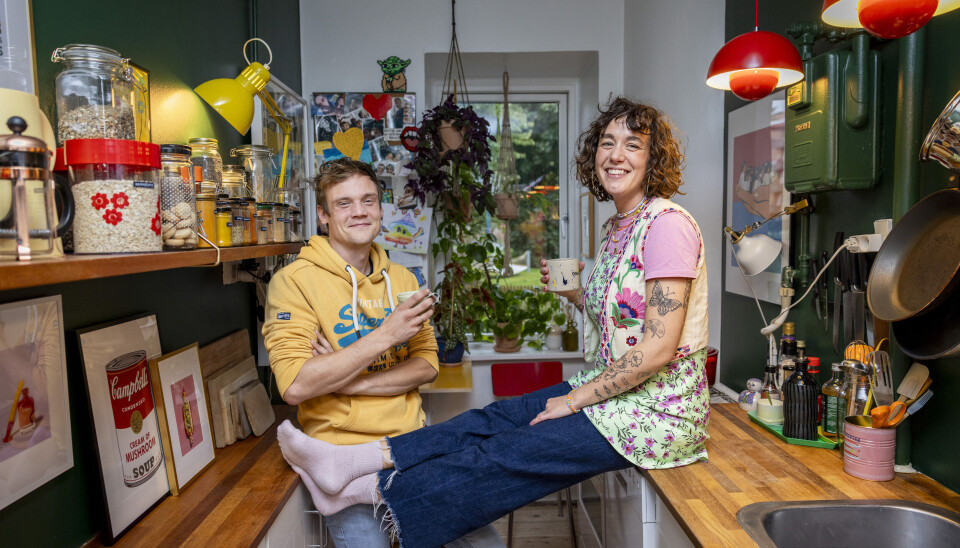 Parret opdagede nye sider af
hinanden under
optagelserne til 'Nybyggerne'.
– Der var jo virkelig en havemand
gemt i Mads.
Havde det stået
til mig, var haven
død på en uge,
siger Camilla.