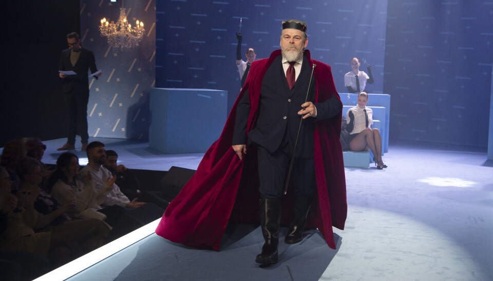 Stig Rossen som kongen i "Askepot - The Musical".