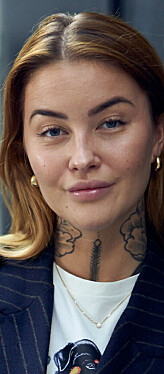 Deler nye detaljer om graviditeten: Ekstra hårdt