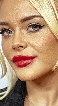 Nu bekræfter Elvira: Kærester med Mortada