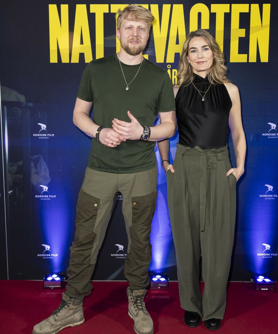 Pelle Emil Hebsgaard sammen med skuespillerkollegaen Laura Bach.