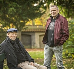 Lars Mikkelsens svære opvækst: Det sidder i mig