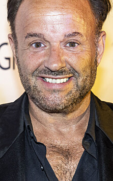 APRILSNAR: Dennis Knudsen overrasker: Køber egen færge