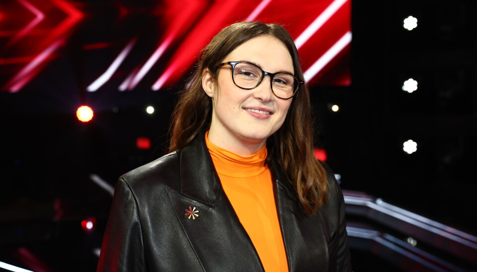 Rørende detalje: Derfor havde 'X Factor'-Helene Knæk Cancer-blomsten på