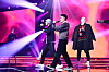 Ikke set på tv: 'X factor'-stjerne får hjælp af kendt rapper