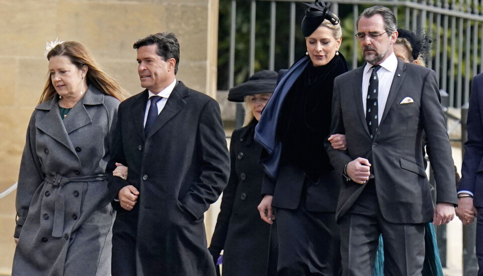 Billede 5 - Prinsesse Alexia, 58, med sin mand, Carlos Morales Quintana, 53, og lige bag dem prins Nikolaos, 54, og prinsesse Tatiana, 43.