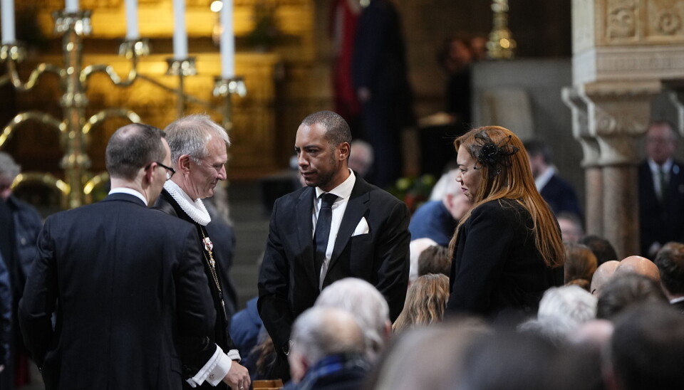 Josue Medina Vazquez med biskop Henrik Stubkjær i Viborg Domkirke.