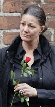 SE BILLEDERNE: Det sidste farvel til Flemming Leth