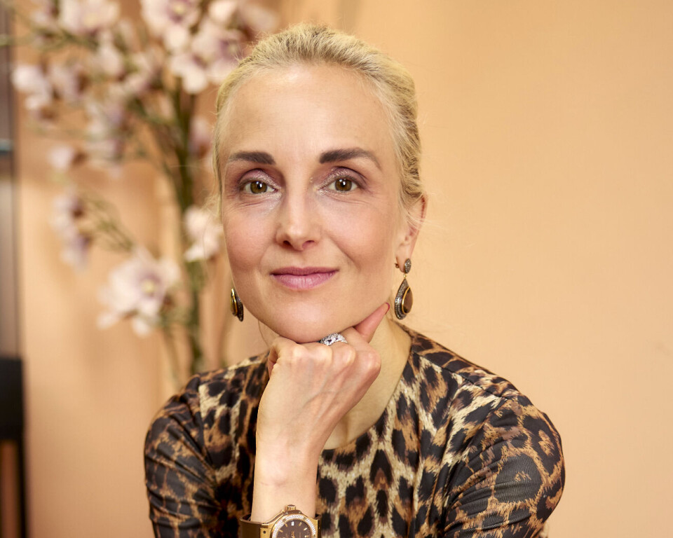 Mai Manniche irettesætter dronning Mary