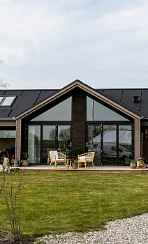 'Sommerdrømme'-huse umulige at sælge: Ryddet og lavet om