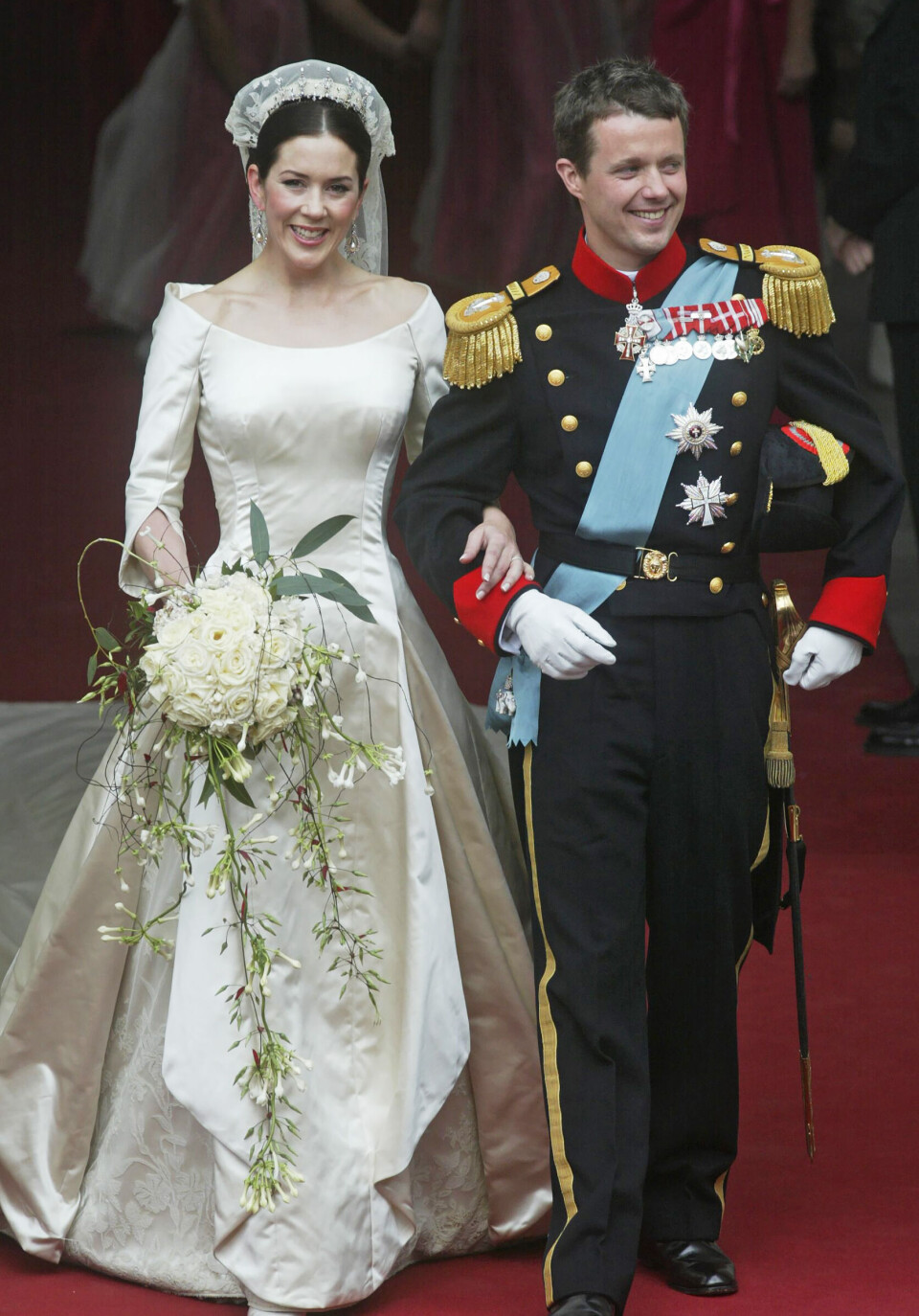 2004.