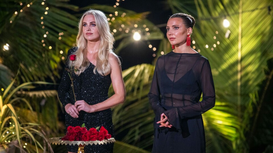 Sofie og Lissa i til første roseceremoni i 'Bachelorette'