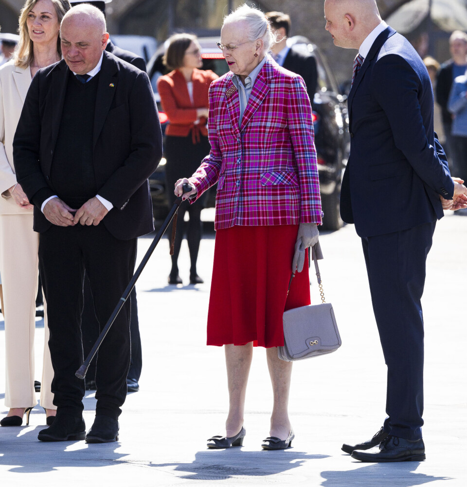 Stokken blev taget i brug da der skulle udpeges særlige detaljer.