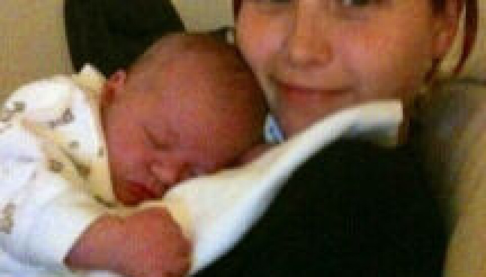 Christina sammen med datteren Stella. (Foto: Privat)