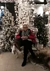 Mor Jette nyder julen og håber på en stille og rolig højtid. (Foto: Privat)