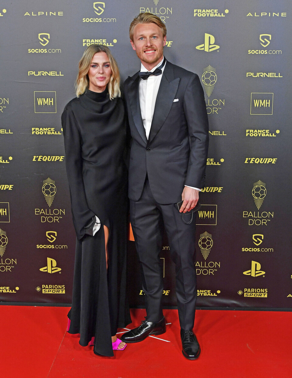 Simon Kjær jubler: Det skal han nu