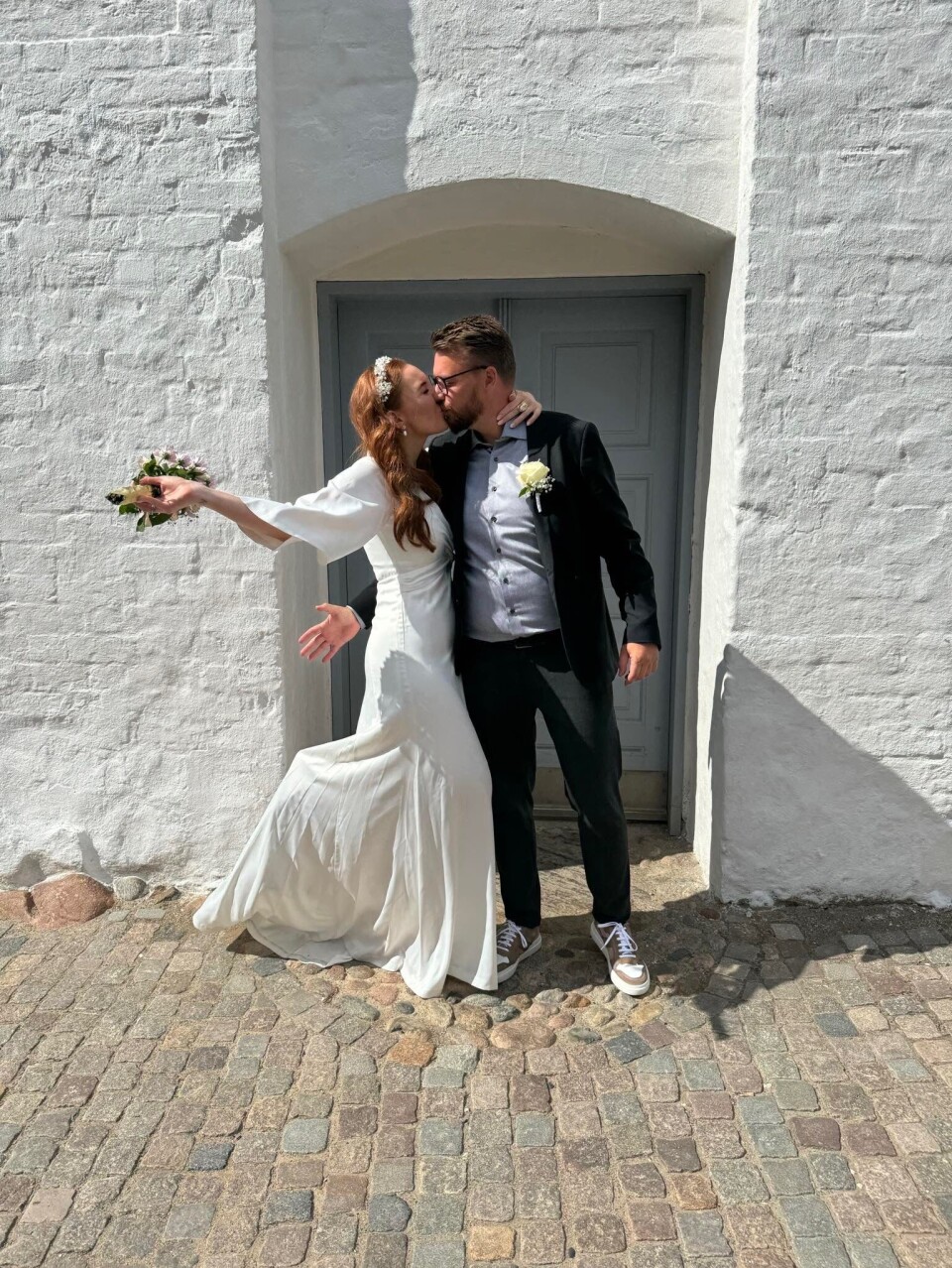 Vejrværten sagde ja efter 14 år: Surprise bryllup