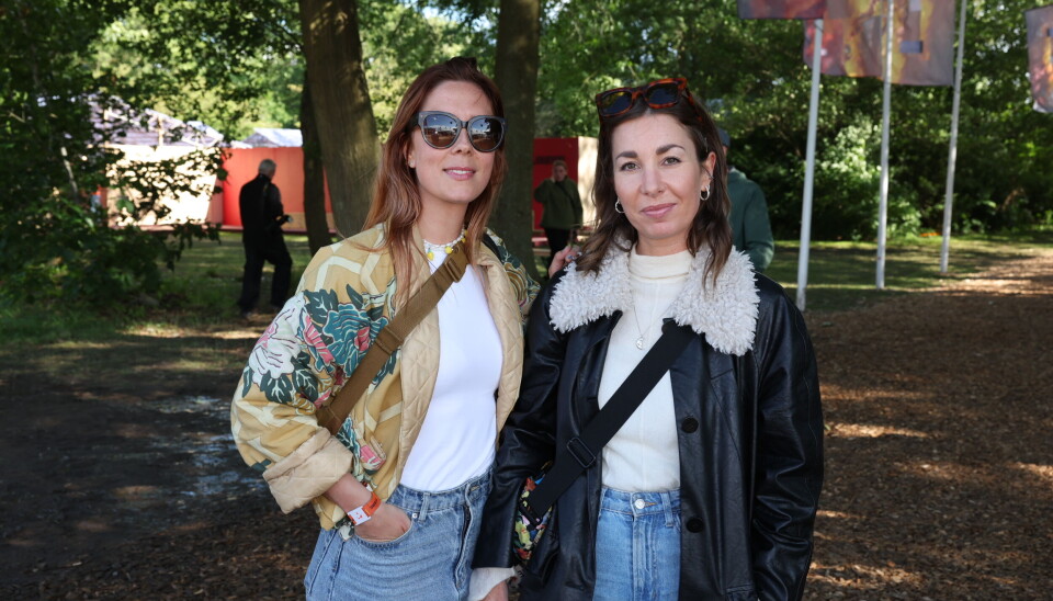 Sofie Jo Kaufmanas og Julie Rudbæk på Roskilde Festival 2024.