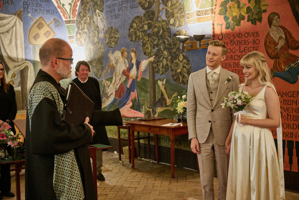 Albert og Jenna blev viet i den smukke bryllupssal på Københavns Rådhus.