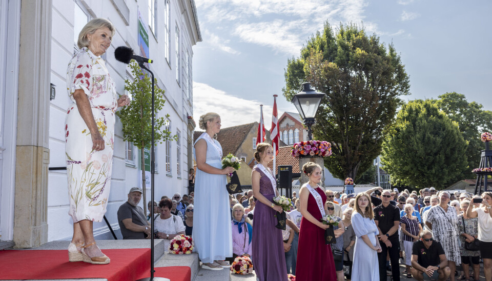 Temaet for årets festival er jo sport. Og Bogense skal have en kæmpe guldmedalje for alle de arrangementer, sagde hun i sin tale fra rådhustrappen.