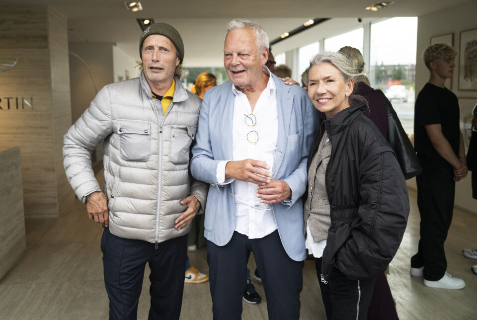 Mads Mikkelsen, Jarl Friis-Mikkelsen og Hanne Jacobsen.