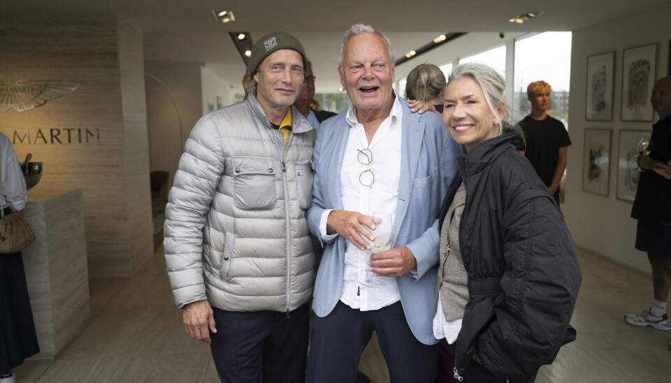 Mads Mikkelsen, Jarl Friis-Mikkelsen og Hanne Jacobsen.