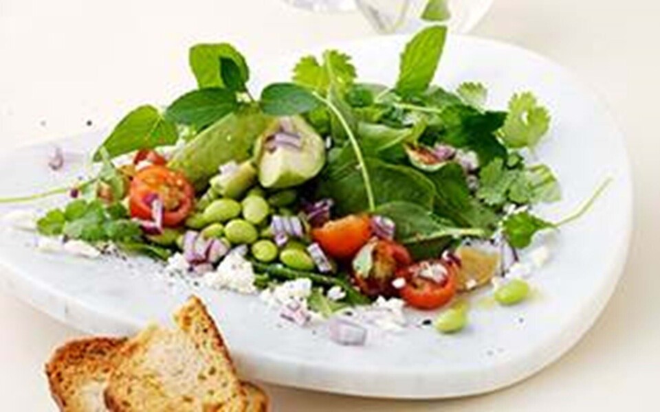 salat til frokost avokado edamamebønner