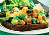 Smørrebrød med pålægssalat