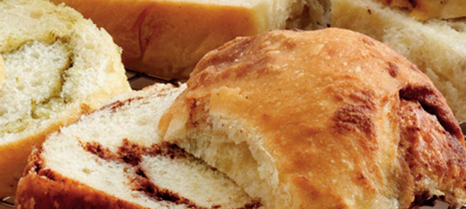 Kanelsnegls-hveder: Sådan bager du hveder med kanelremonce