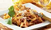 Båndpasta med kødsovs