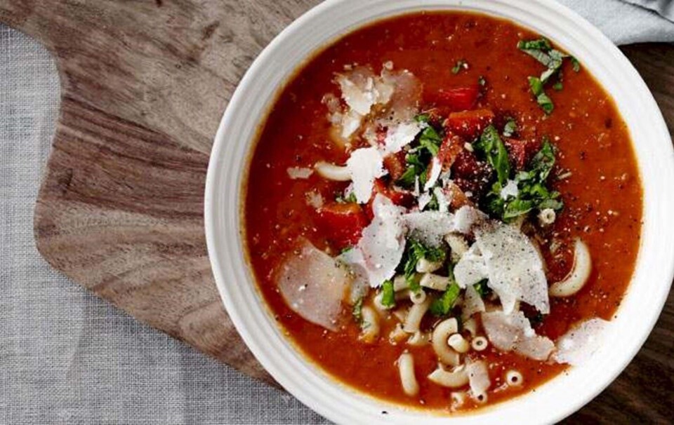 Tomatsuppe med pasta