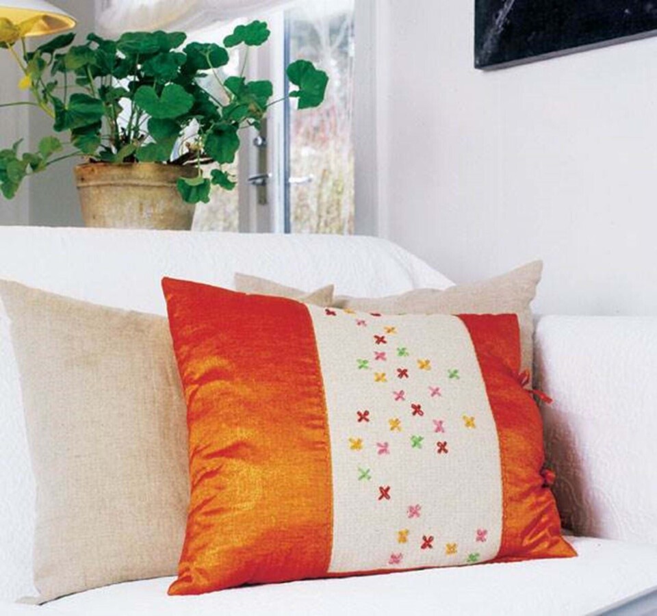 Brodér selv: Enkelt og elegant pude