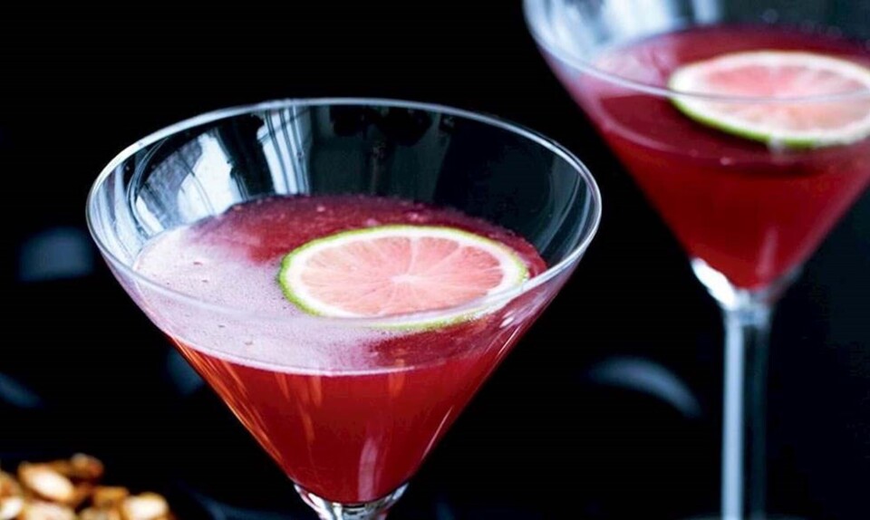 Opskrift på nytårsbobler med granatæble og lime