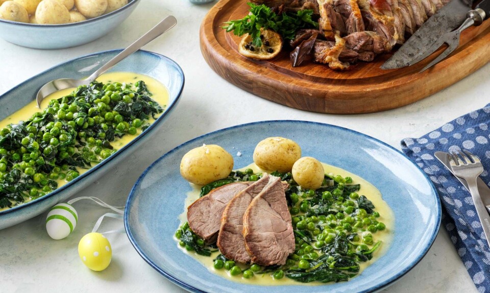 Letsaltet lammekølle med flødespinat og ærter