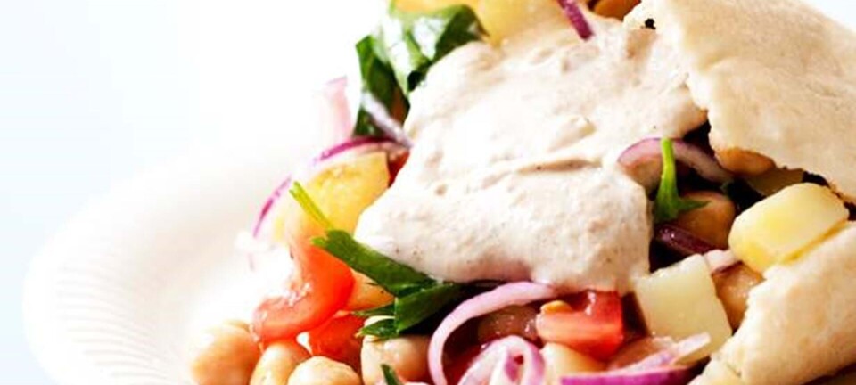 Pitabrød med kikærter og kartofler