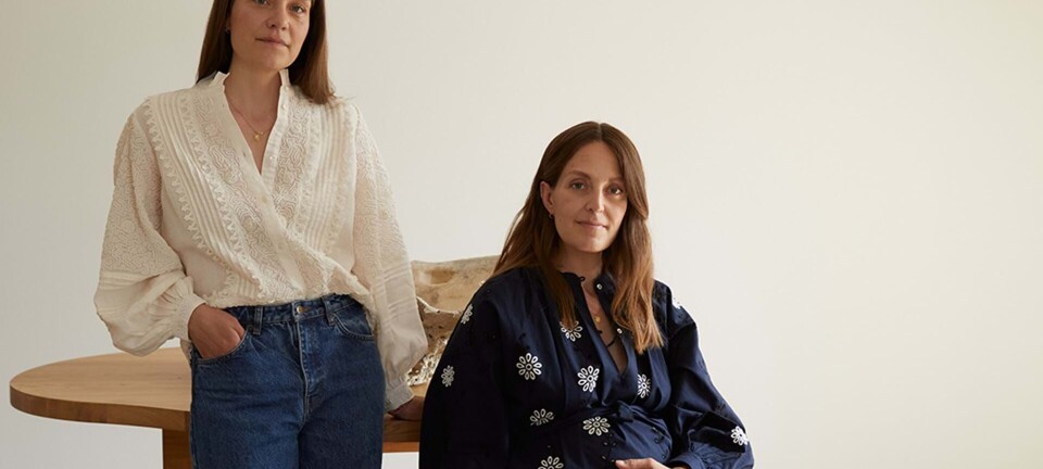 Sammen har søstrene Julie og Marie skabt tøjmærket Skall Studio - og det har altid været meningen