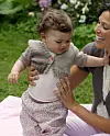 Sød kort barnetrøje fra Hendes Verden