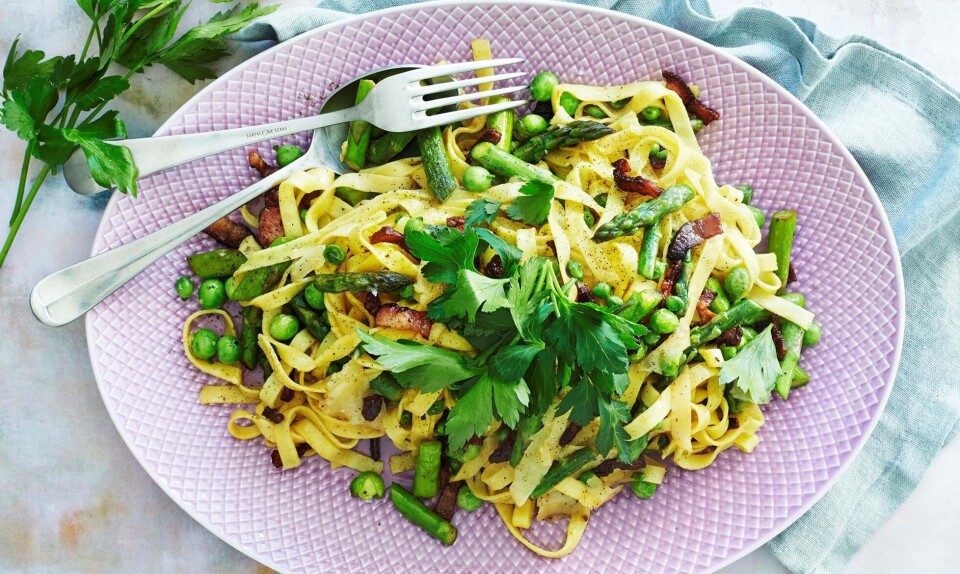 Pasta med ærter og asparges - på kun 15 minutter