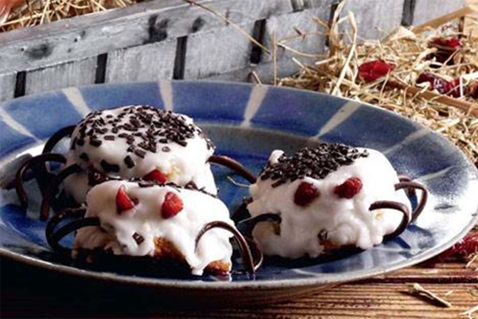 Halloweencupcakes: Edderkoppekager