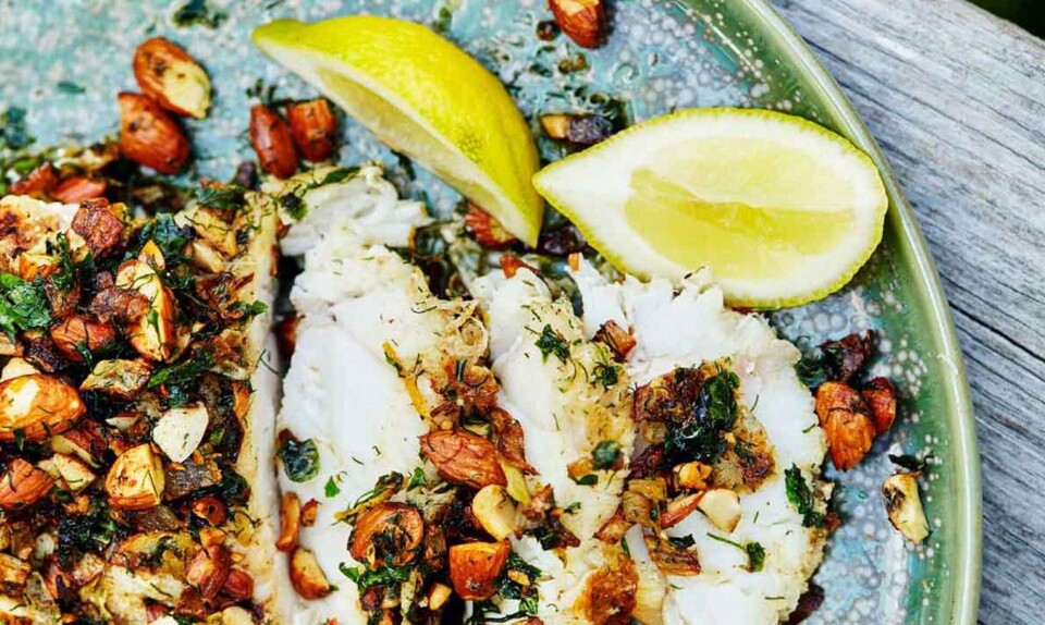 Grillet havtaske med grønt