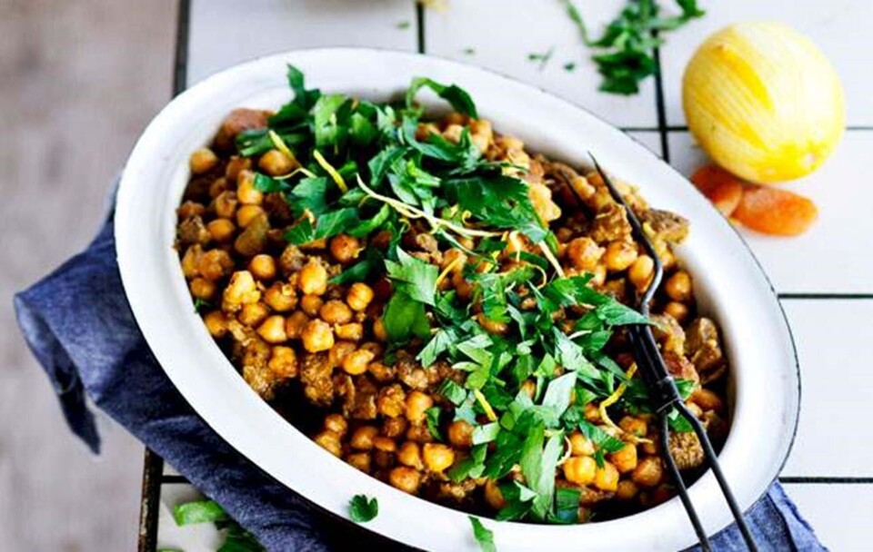Opskrift på marokkansk tagine med lam og kikærter